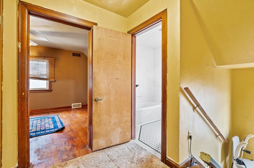 112 Arlington Ave, North Versailles PA 15137-1908 exterior