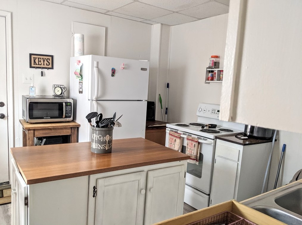 301 Brown St, Everson, PA 15631-1001