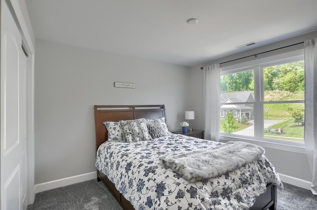 237 Tamarack Dr, Seven Fields PA  16046 exterior