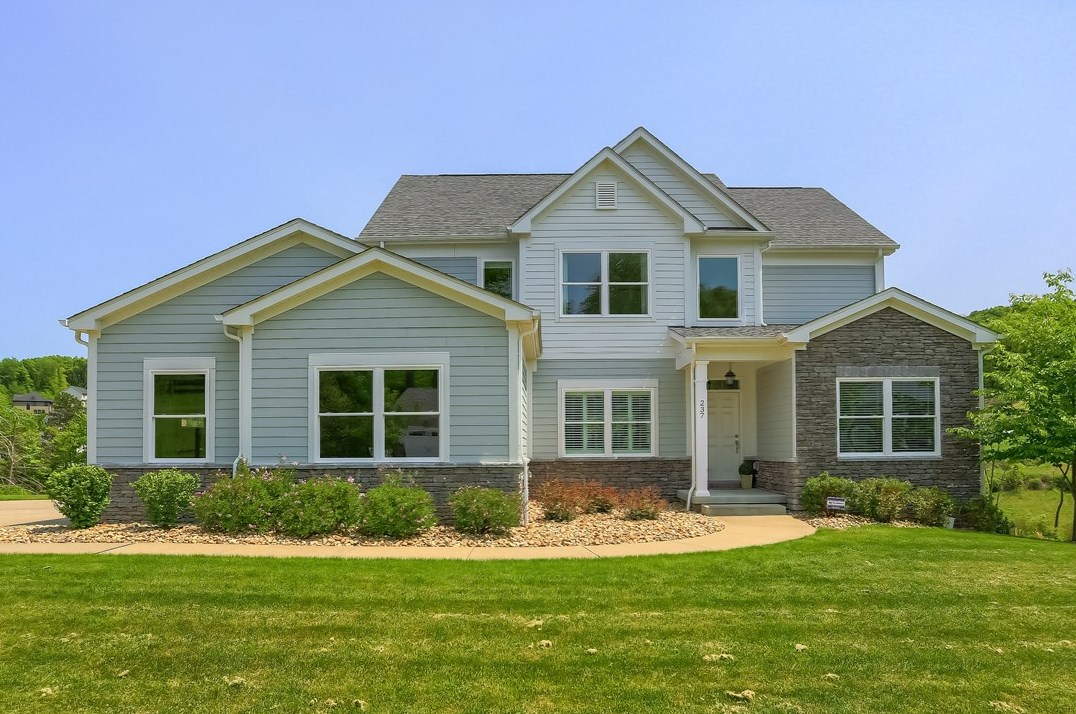 237 Tamarack Dr, Seven Fields PA  16046 exterior