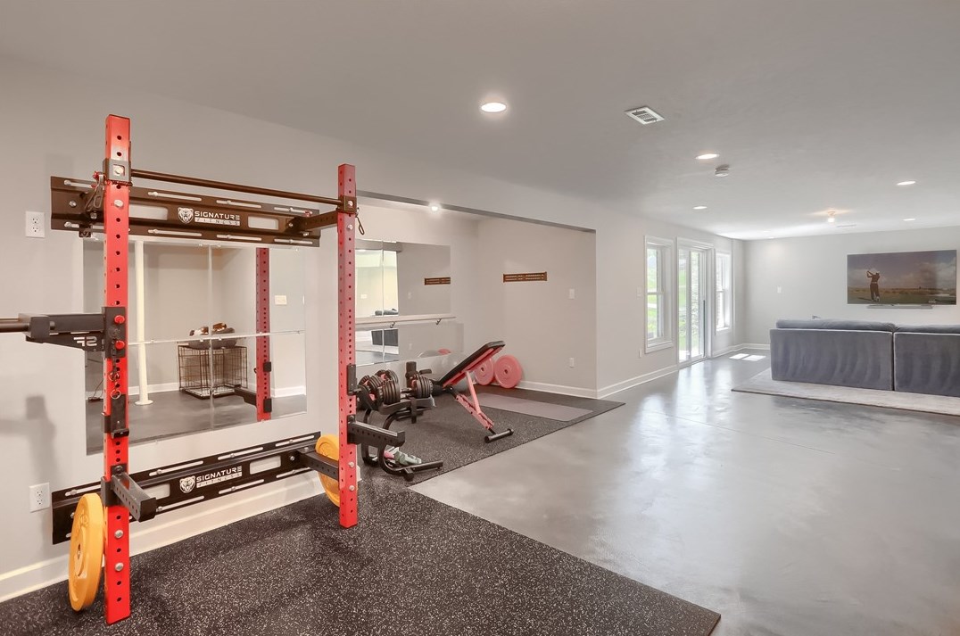 237 Tamarack Dr, Seven Fields PA  16046 exterior