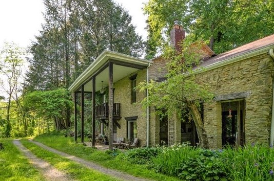 414 Church Ln, Allison Park, PA 15101