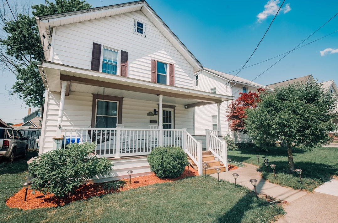 367 Washington St, Indiana, PA 15701-2190