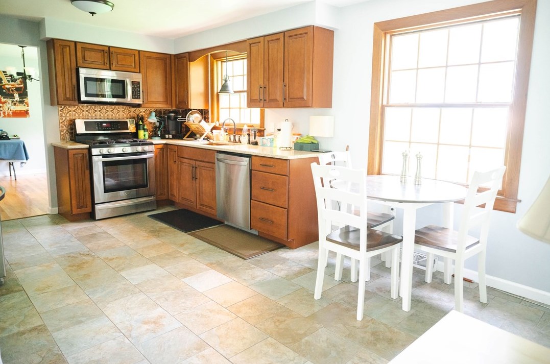 350 Mckinney Rd, Wexford, PA 15090