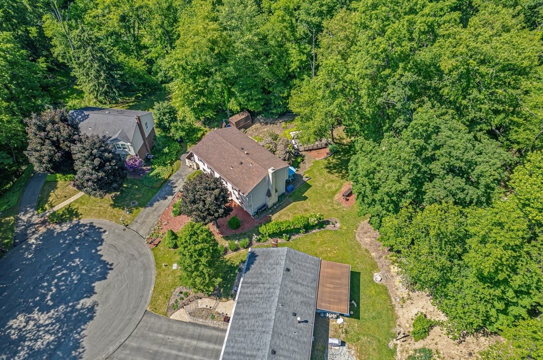 2152 Old Dominion Dr, Monroeville, PA 15146-4818