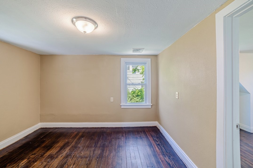 513 Kentucky Ave, Monroeville PA 15146-3930 exterior