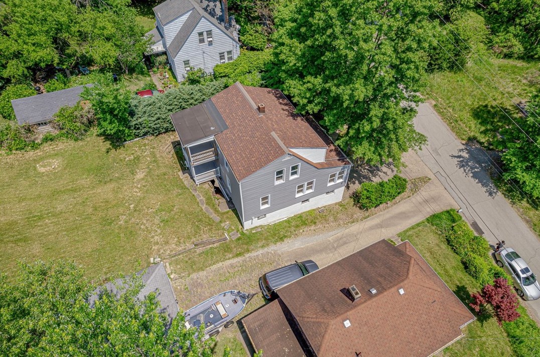 513 Kentucky Ave, Monroeville PA 15146-3930 exterior