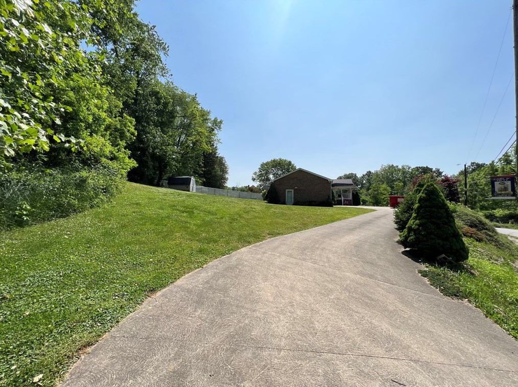 38 Washington Way, Smithfield, PA 15478-9723