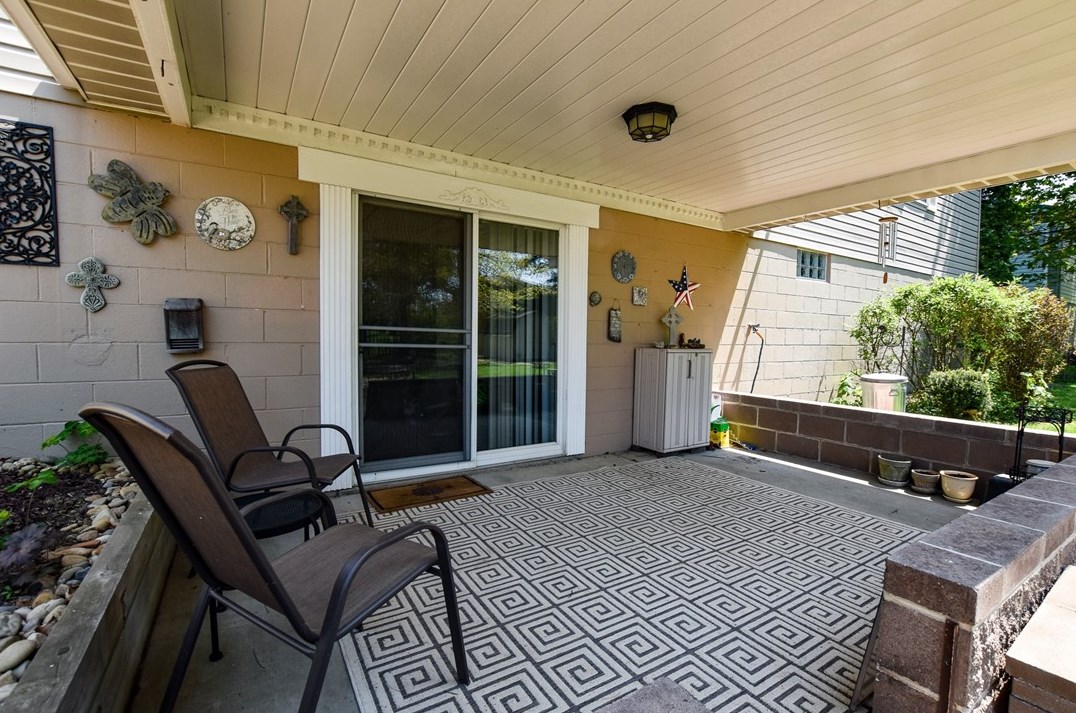 260 Fisher Rd, Saxonburg PA exterior