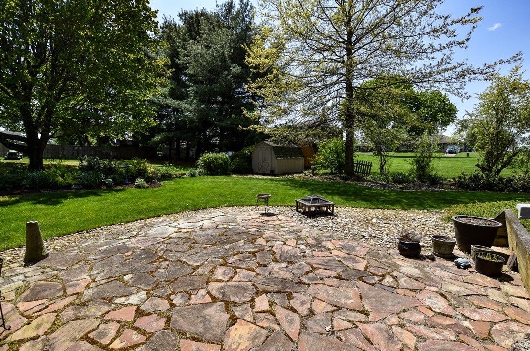 260 Fisher Rd, Saxonburg PA exterior