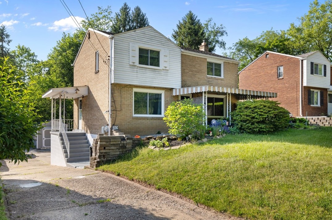 1136 Jacks Run Rd, North Versailles, PA 15137-2726