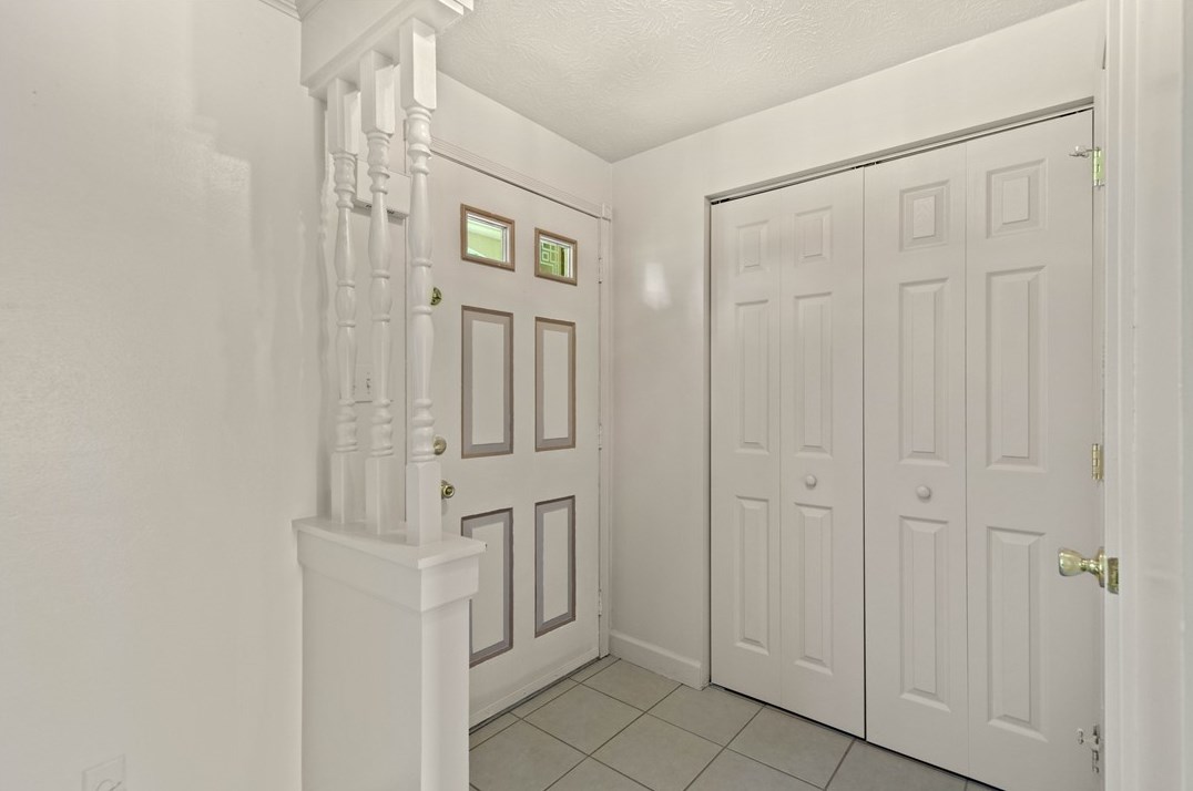 385 Scott Ln, Venetia, PA 15367-1119