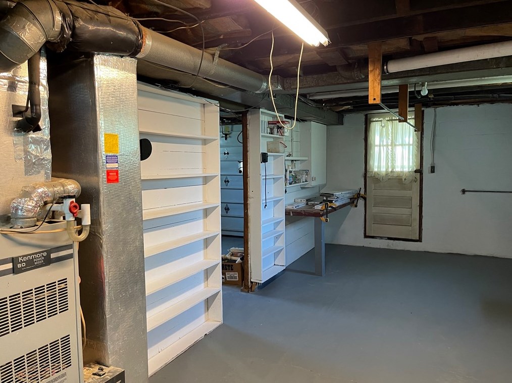 913 Michigan Ave, Washington PA 15301-1867 exterior