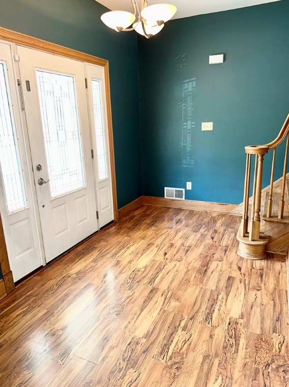 426 16th Ave, Beaver Falls, PA 15010-2970