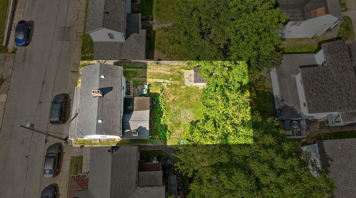 560 Lacock St, Rochester, PA 15074