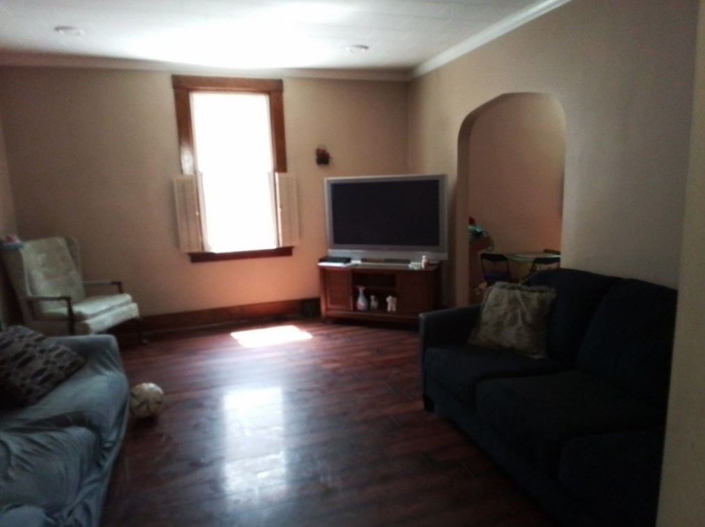 153 Locust St, Ambridge, PA 15003