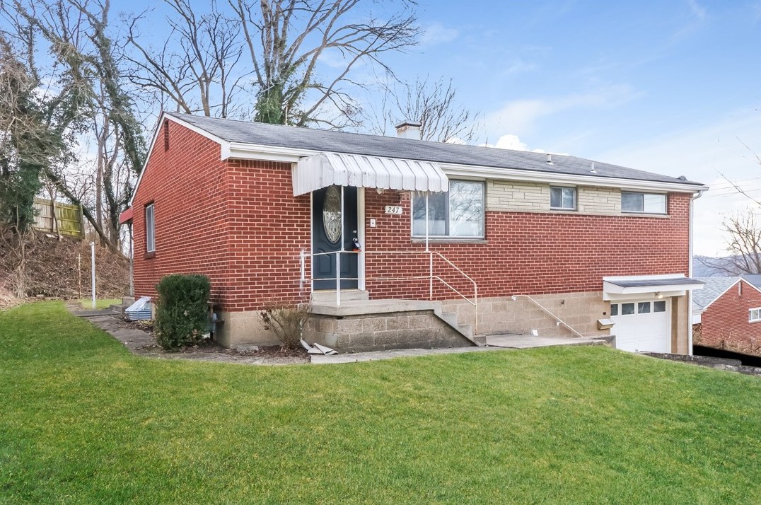 247 Hillary Dr, Verona, PA 15147