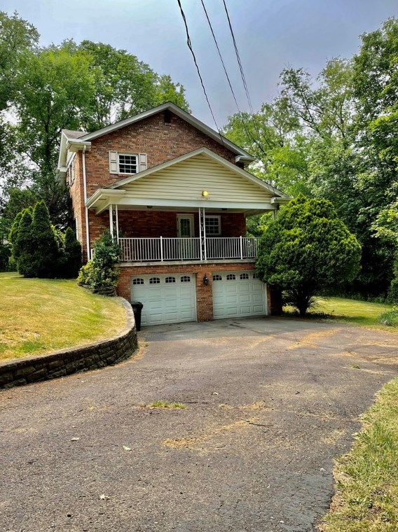 3446 Park Rd, Bethel Park, PA 15102-1124