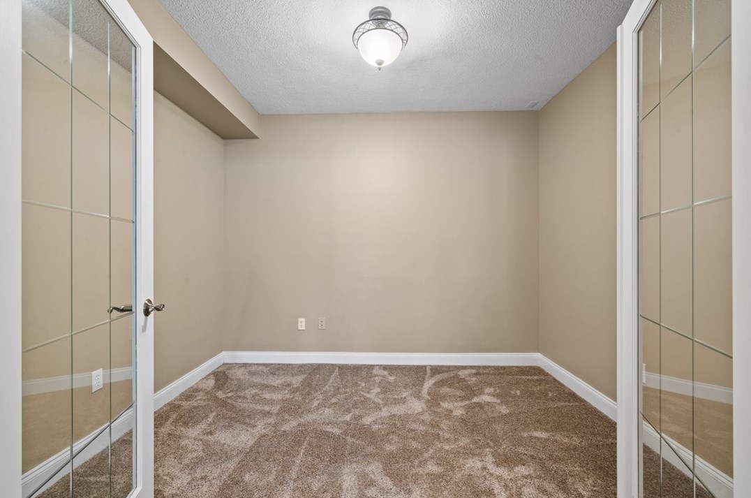 1032 Lexington Dr, Export PA  exterior