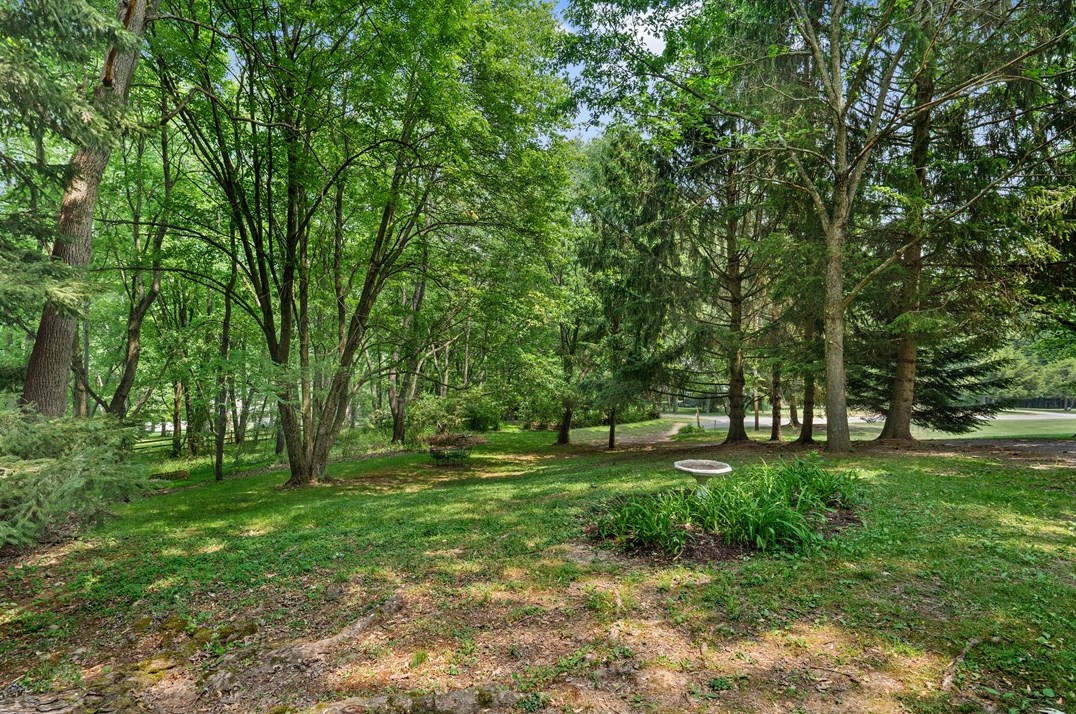 134 Tenacity Trl, Seven Fields, PA 16046-3036