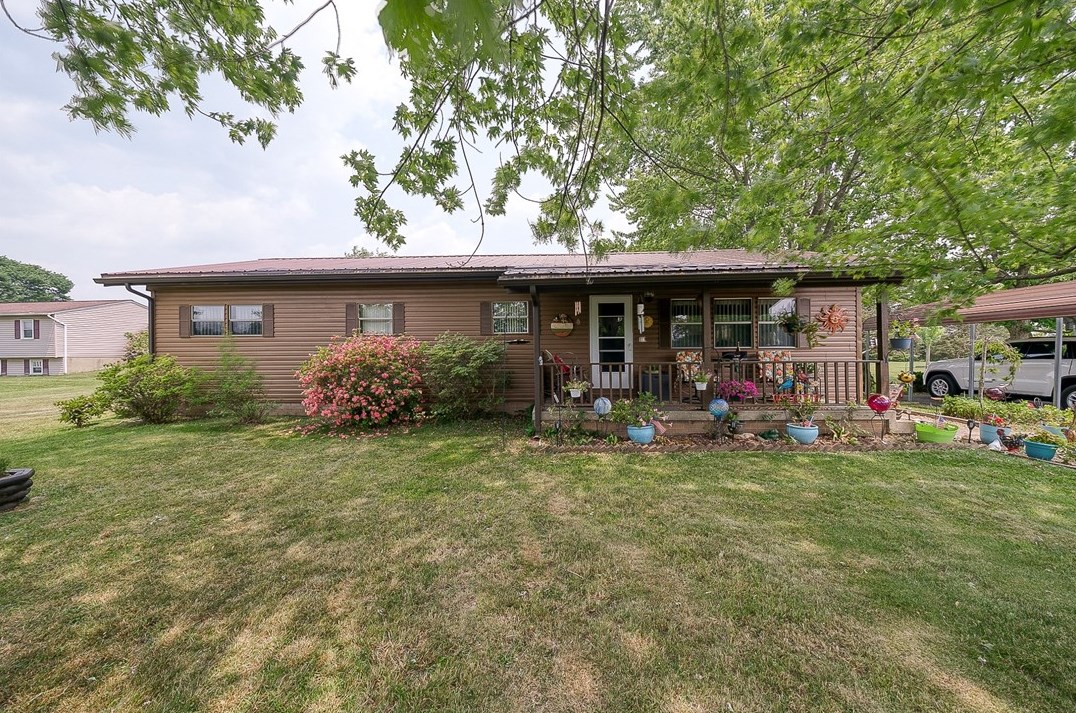 120 Purvis Rd, Butler, PA 16001-8332