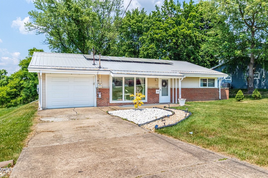 819 Garden City Dr, Monroeville, PA 15146-1117