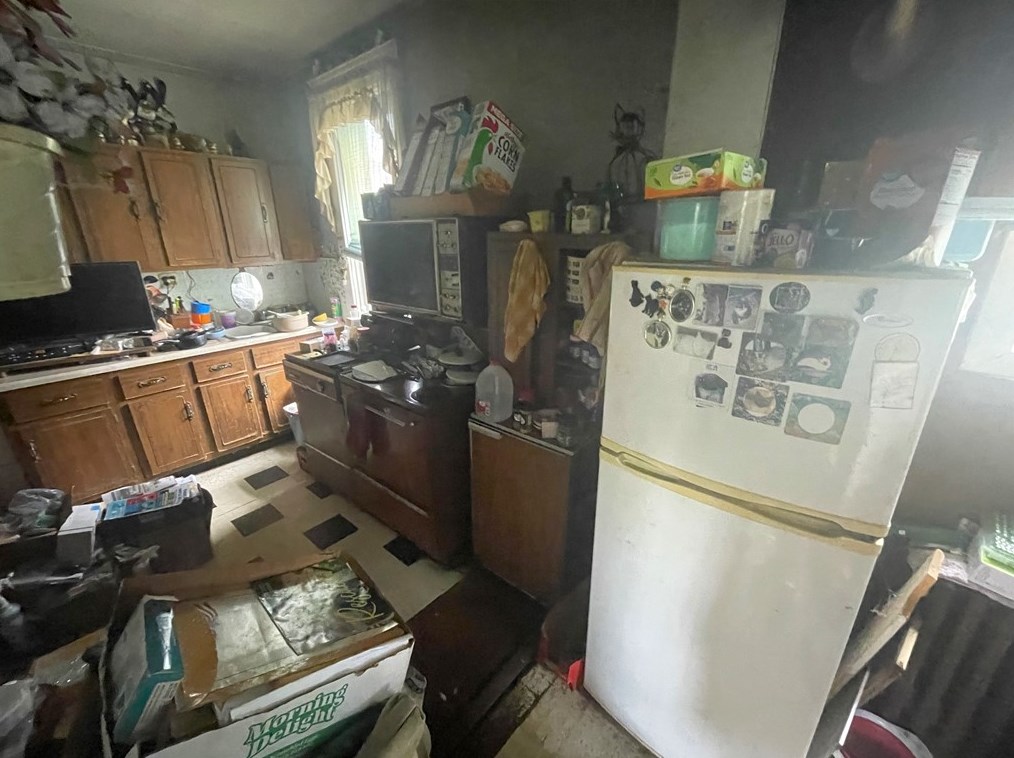 220 Delaware Ave, North Versailles, PA 15137-1923