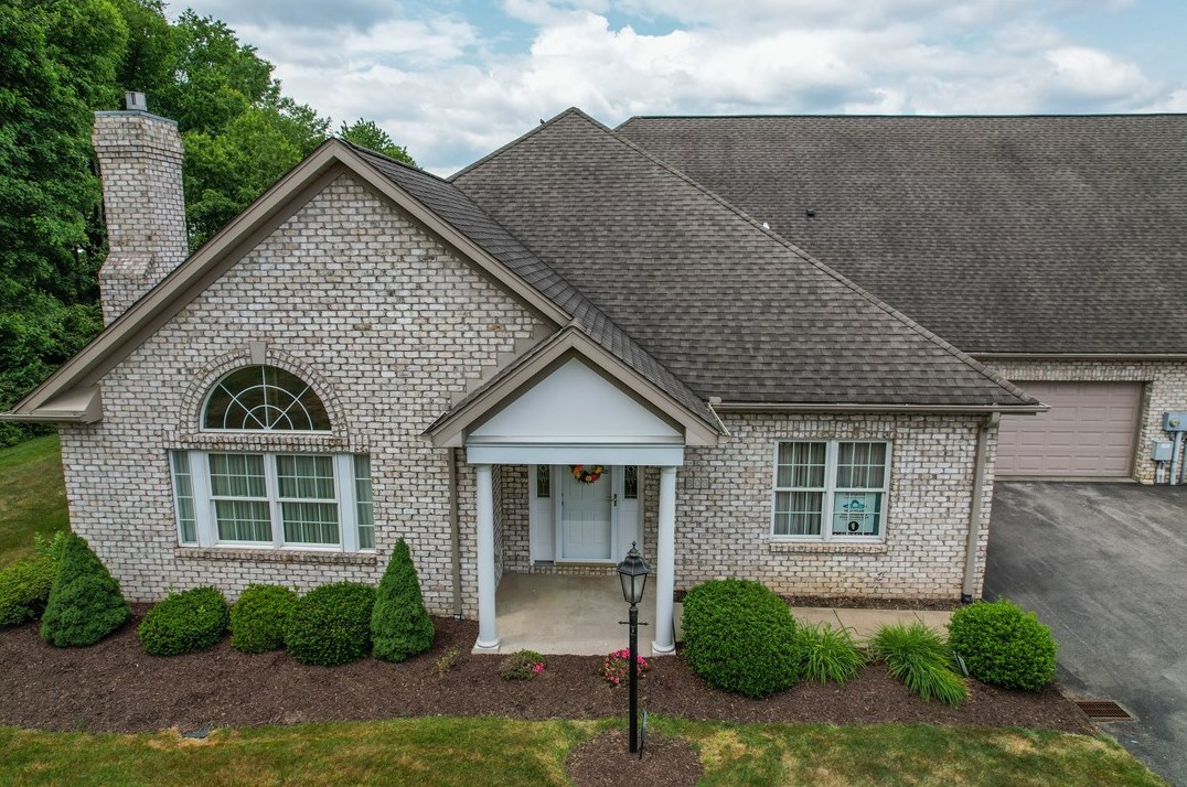 808 Tudor Dr, Butler, PA 16001-1789