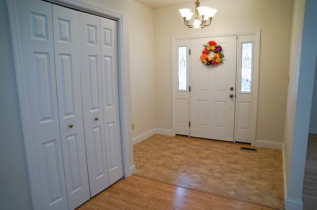 808 Tudor Dr, Butler PA 16001-1790 exterior