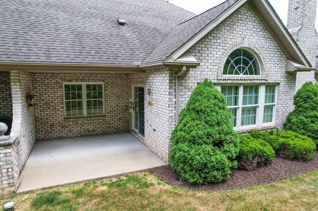 808 Tudor Dr, Butler PA 16001-1790 exterior