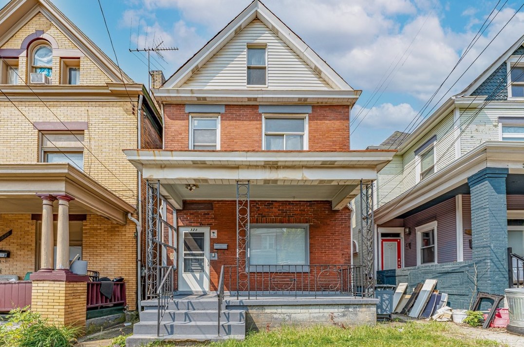 328 Hawkins Ave, Rankin, PA 15104