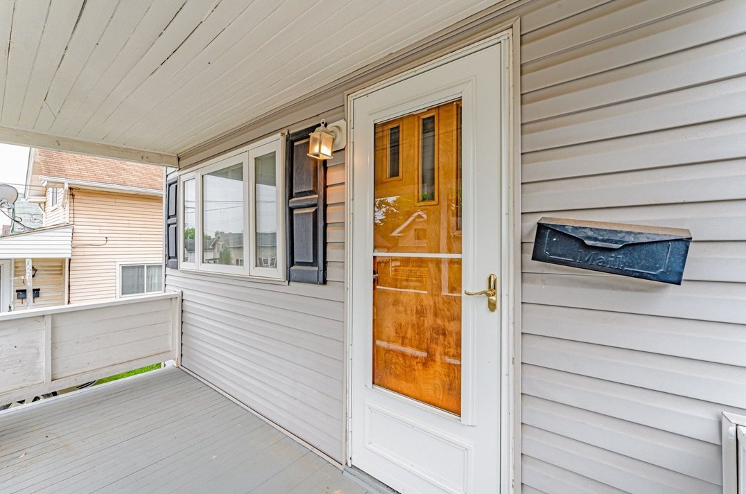 2858 Cherry St, Bethel Park, PA 15102