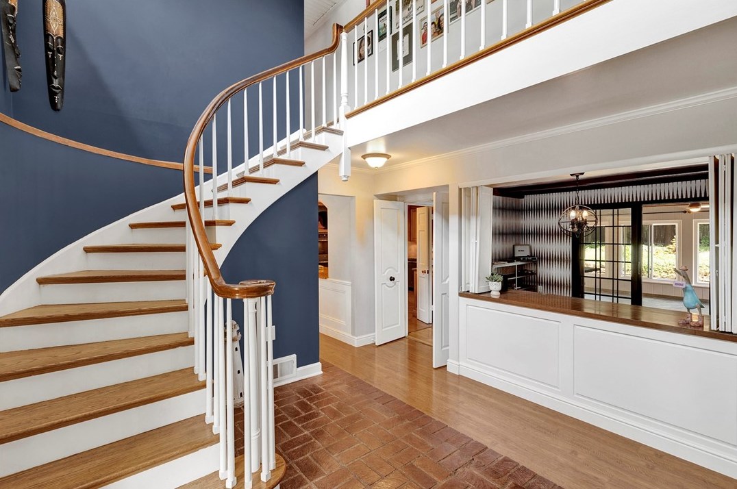 2 Davidson Dr #1, Beaver Falls, PA 15010