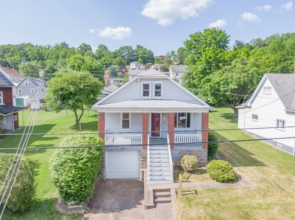 209 Park Way, McKeesport, PA 15131