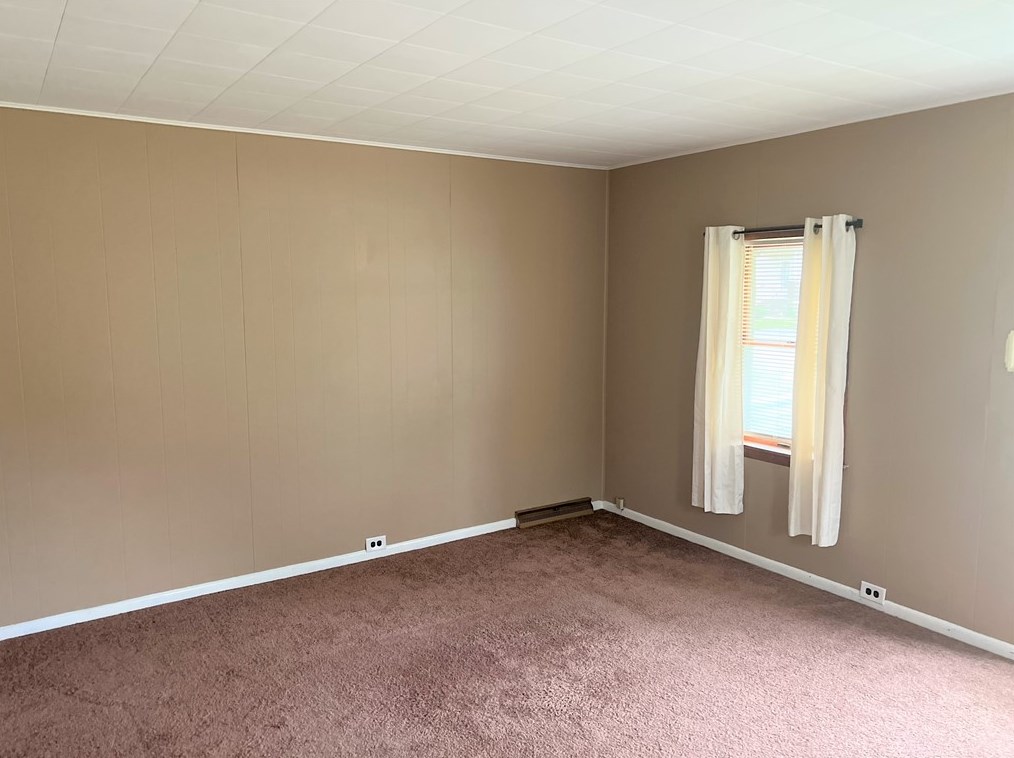 103 Duncan St, Jeannette, PA 15644