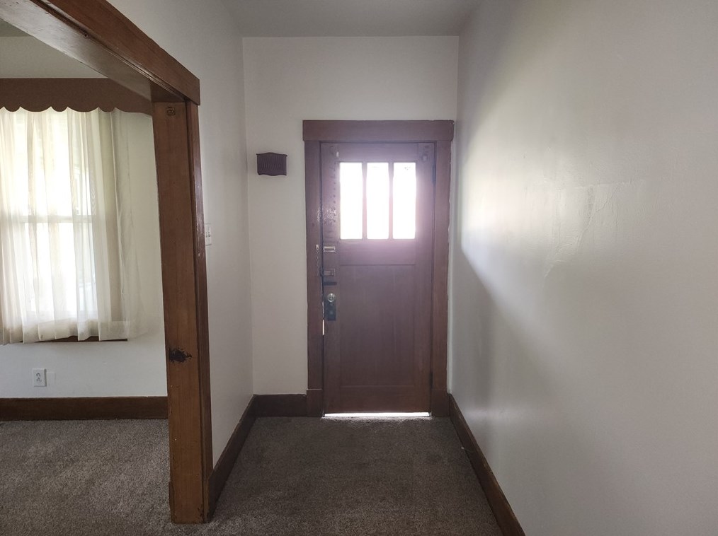 48 Hawkins St, Washington PA  15301-2236 exterior