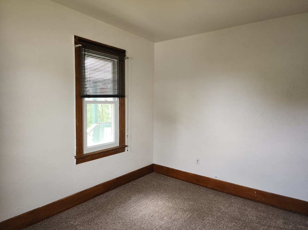 48 Hawkins St, Washington PA  15301-2236 exterior