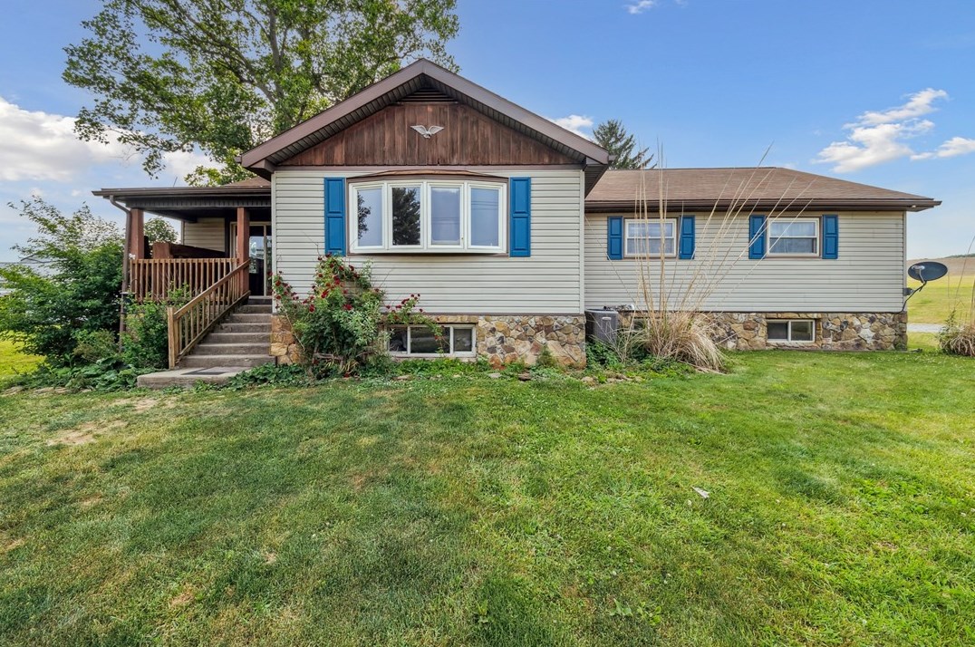 395 Little Rock Rd, Kittanning, PA 16201