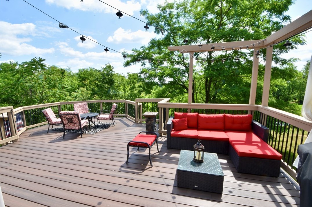 7039 Highland Creek Dr South, Bridgeville, PA 15017