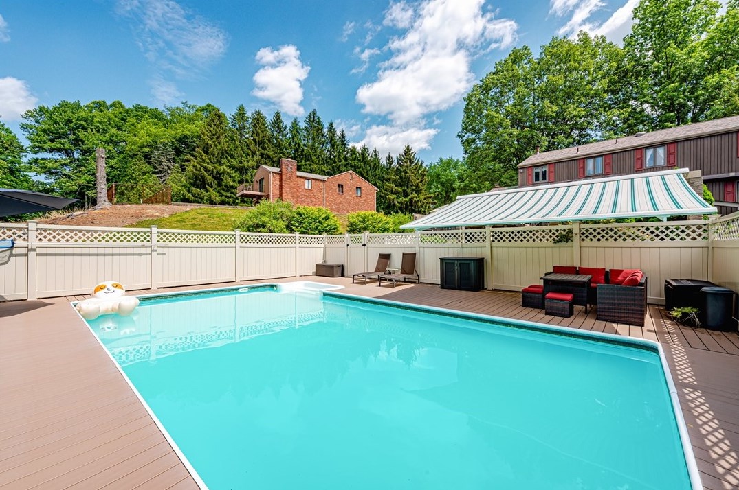 196 Urick Ln, Monroeville, PA 15146