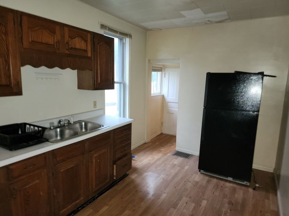 595 7th St, Indiana PA  15701-2983 exterior