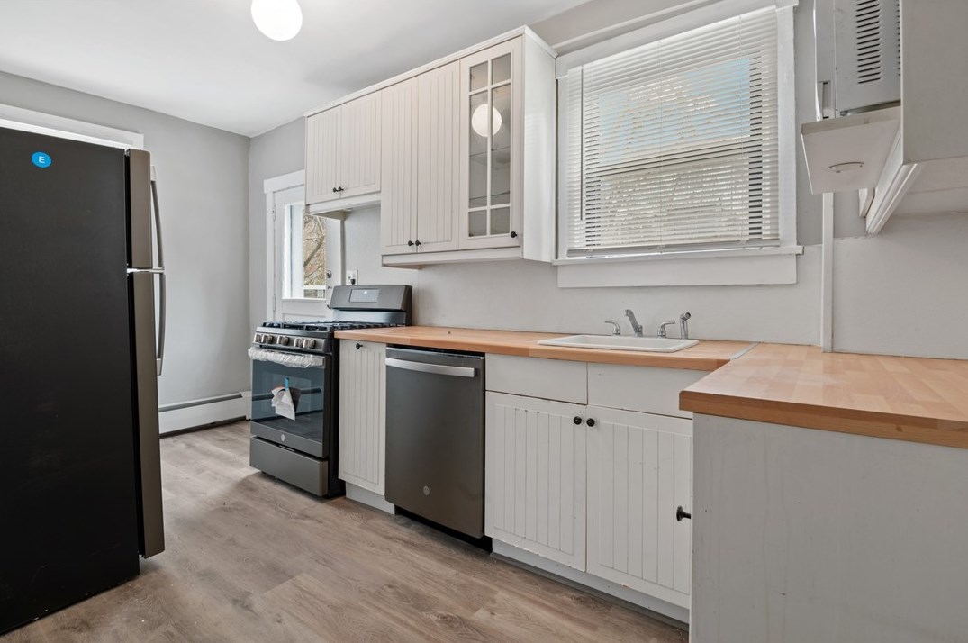 4301 Ludwick St, Pittsburgh, PA 15217