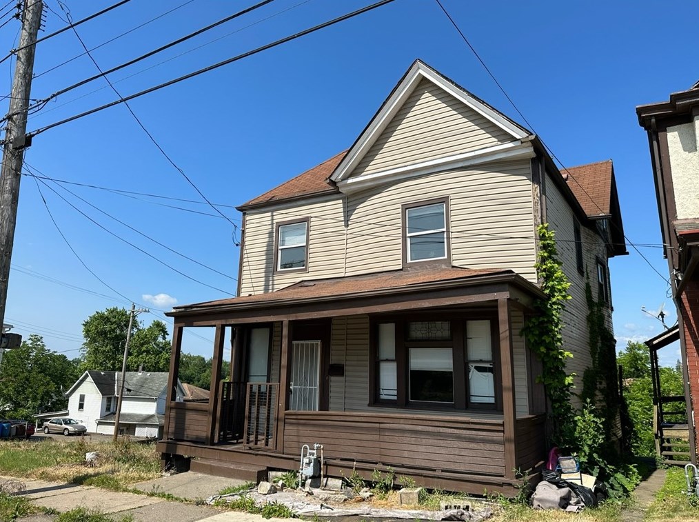 1704 Grandview Ave, McKeesport, PA 15132
