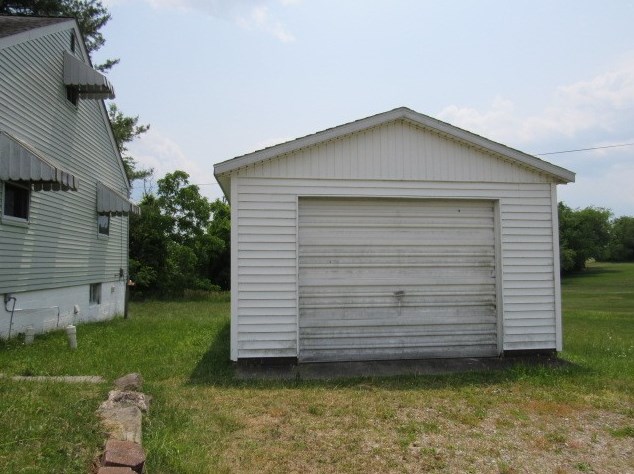 3315 Old Mcclellandtown Rd, Lamberton, PA 15458