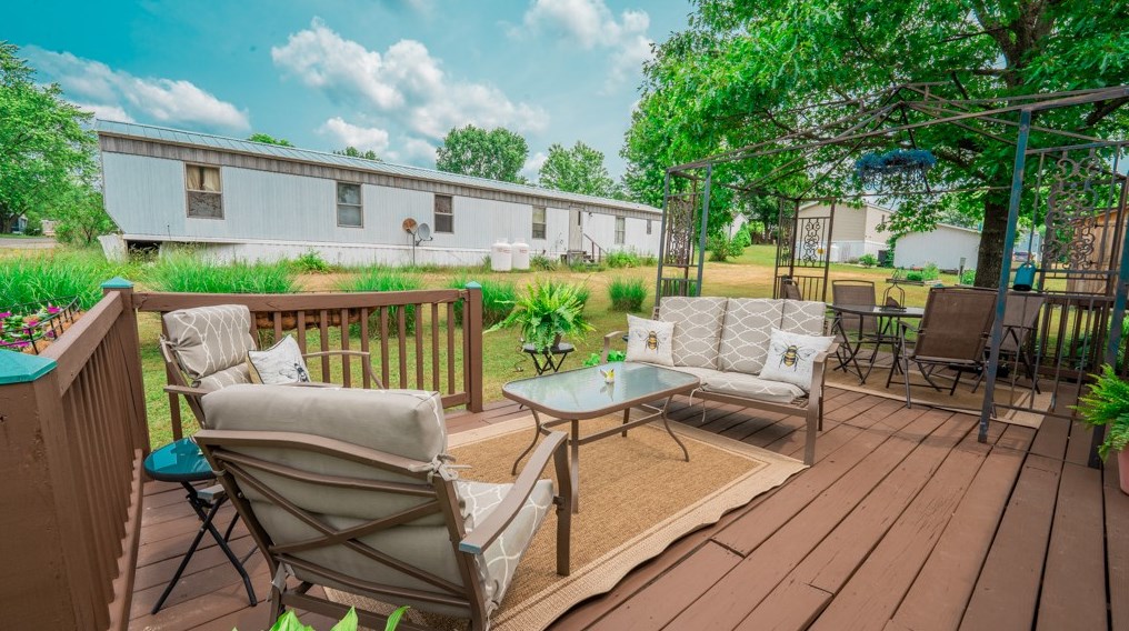 123 Woodview Dr, Valencia, PA 16059-3341