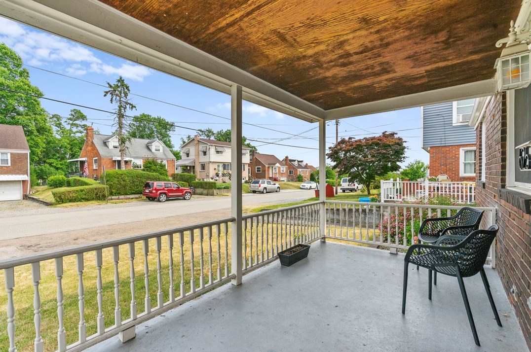 625 Overhill Dr, North Versailles, PA 15137