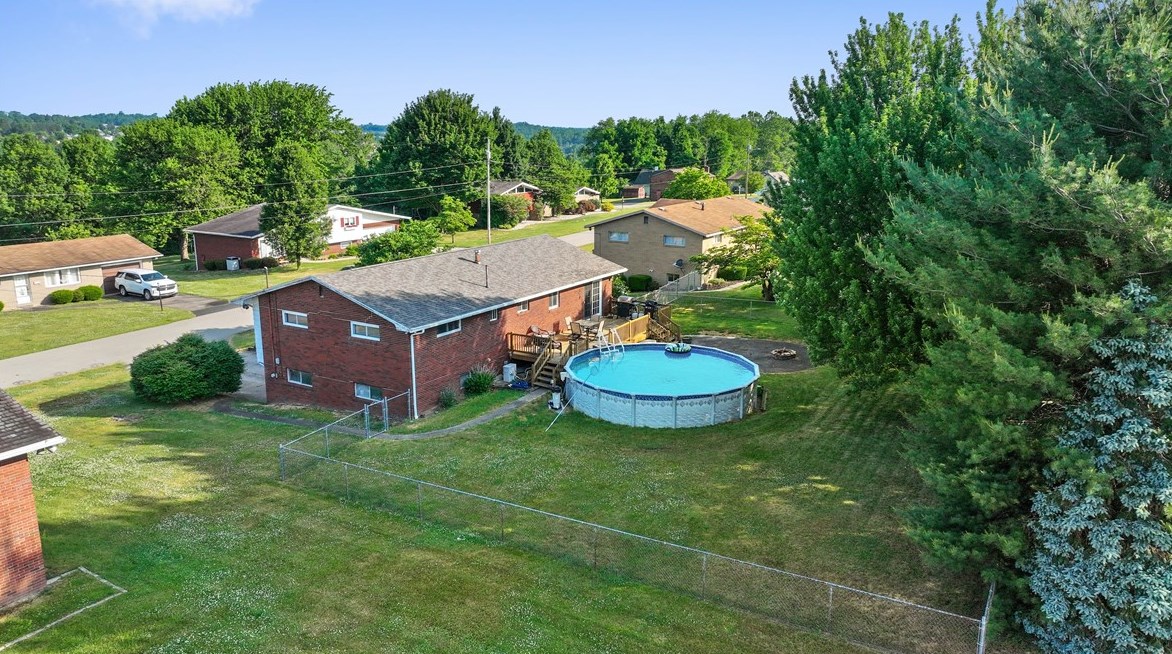 641 Clarendon Ave, Oliphant Furnace, PA 15401