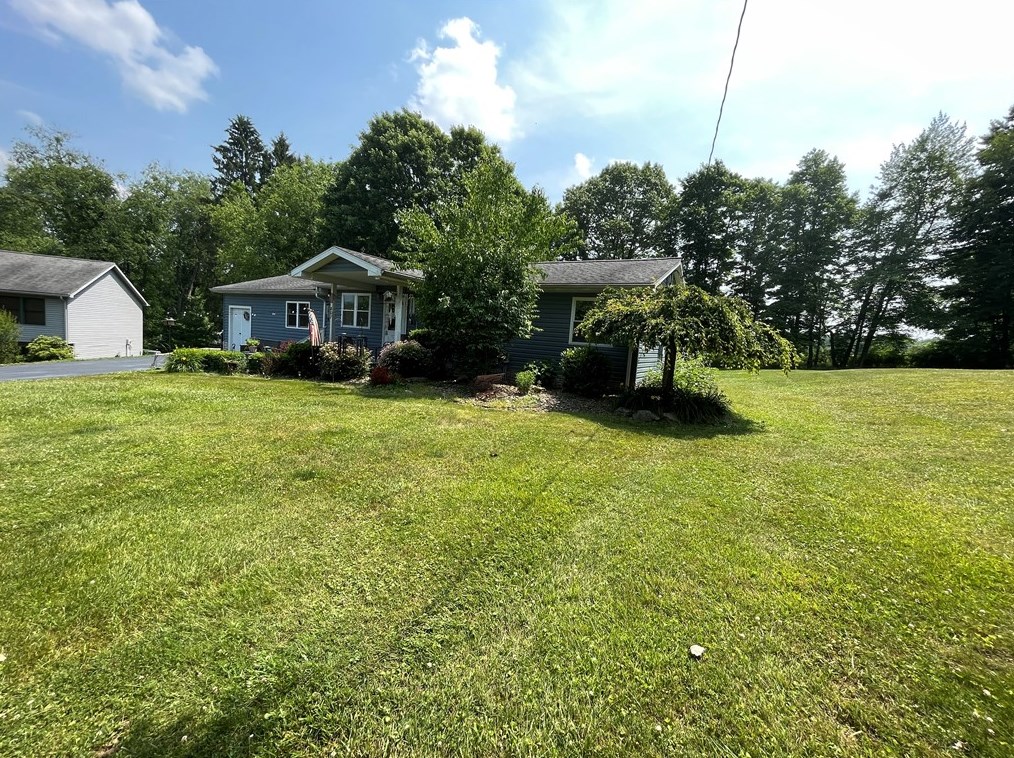 807 Ute Trail, Mercer, PA 16137