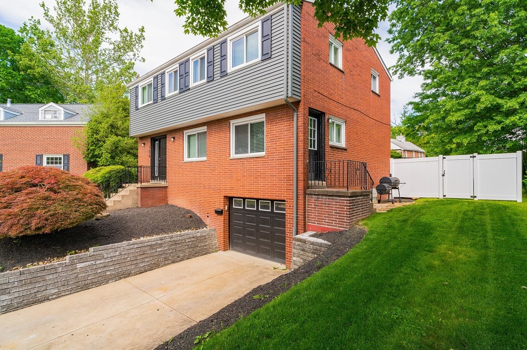 1629 Galeton Dr, Verona, PA 15147