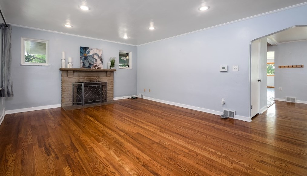 9463 Viewcrest Dr, Allison Park, PA 15101